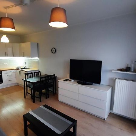 Ursa - Wygodny Apartament I Bezplatny Parking Na Miejscu Lägenhet Warszawa Exteriör bild